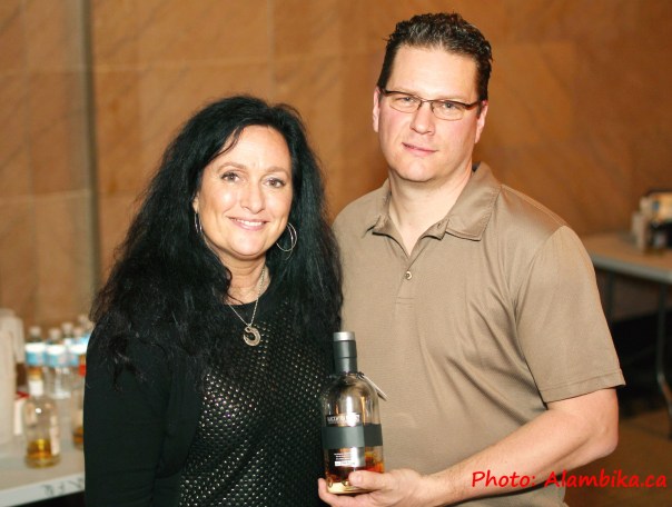 Angela d'Orazio de Mackmyra et moi-alambika
